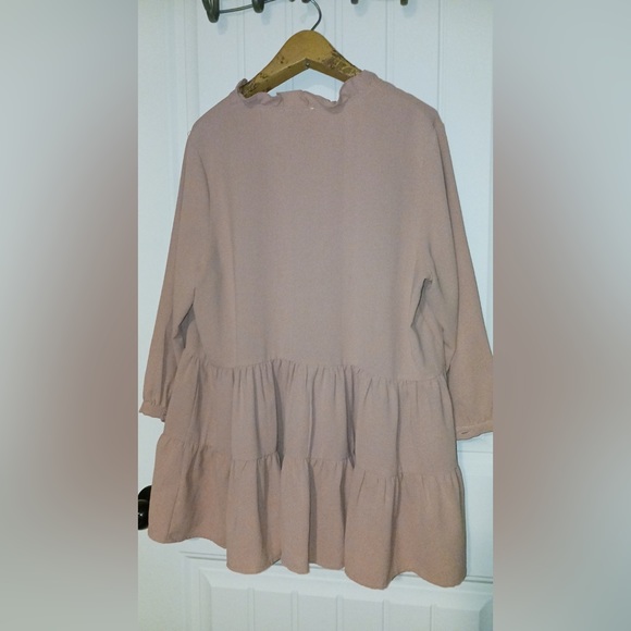 Entro ruffle tunic - Picture 2 of 4